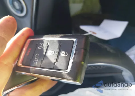 2022 Jeep Grand Cherokee L Overland from USA, damaged, VIN 1C4RJJDG6N8570854